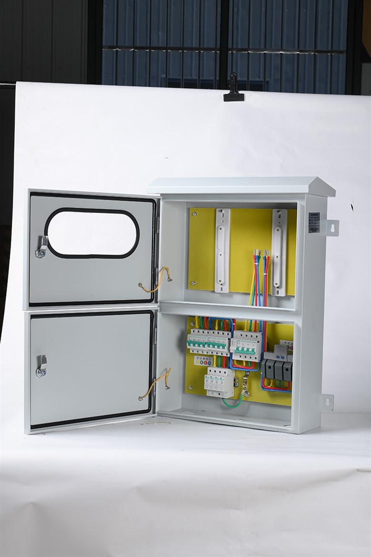 Photovoltaic Grid Box12