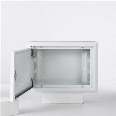 Multimedia Distribution Box